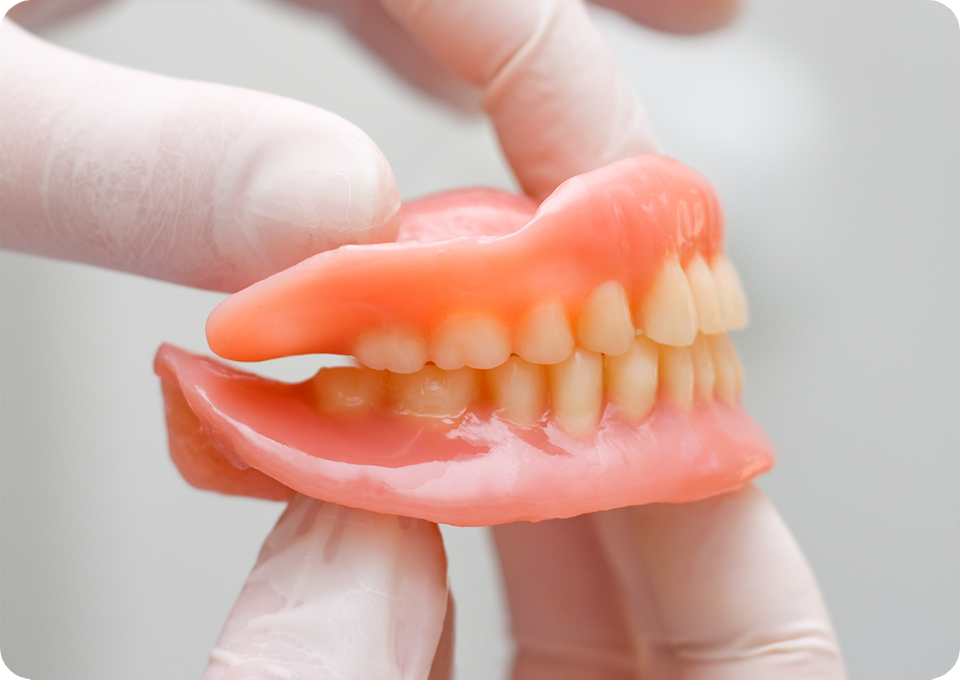 診療案内_07 入れ歯（義歯）